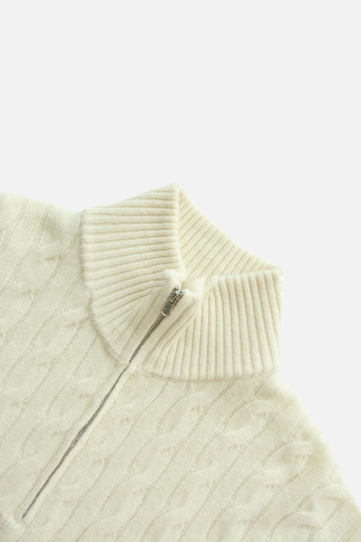 Sweater tricoté élégant pour femme avec col haut et fermeture éclair Chic & Stil