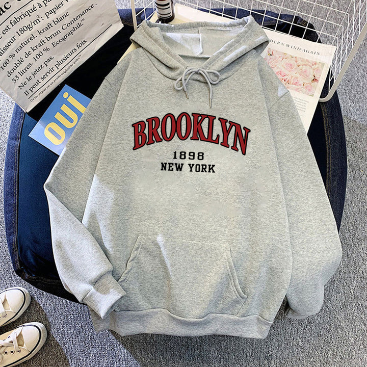 Women's hoodie with urban Brooklyn design Chic & Stil