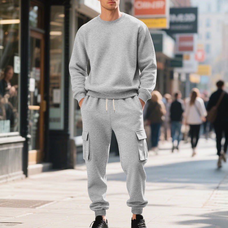 Leisurewear for men with practical pockets and elastic waist Lune London
