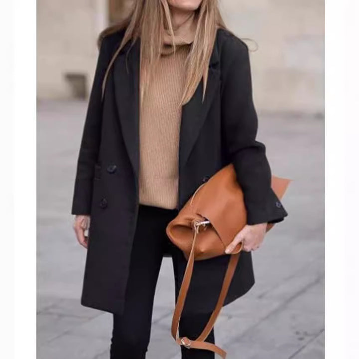 Elegant wool coat for women Lune London