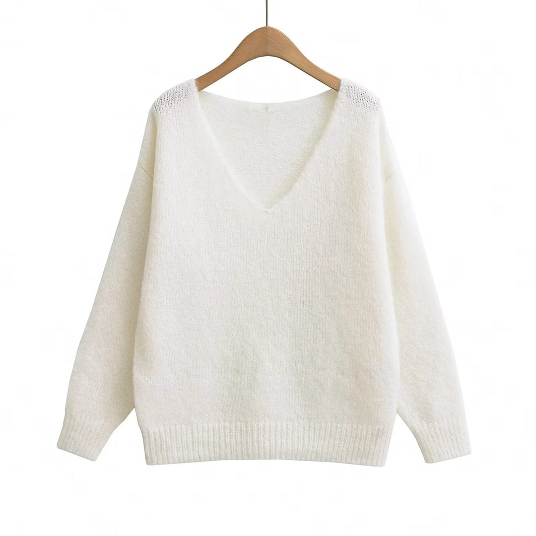 Oversized V-neck sweater for women in soft knit Lune London