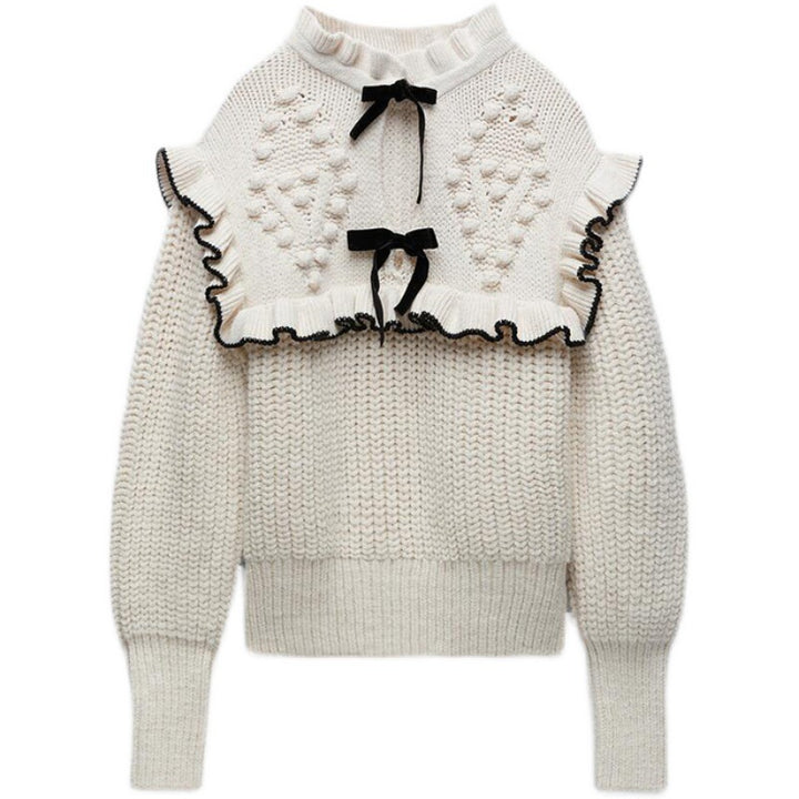 Knitted sweater for women with an elegant poultry and chic hood