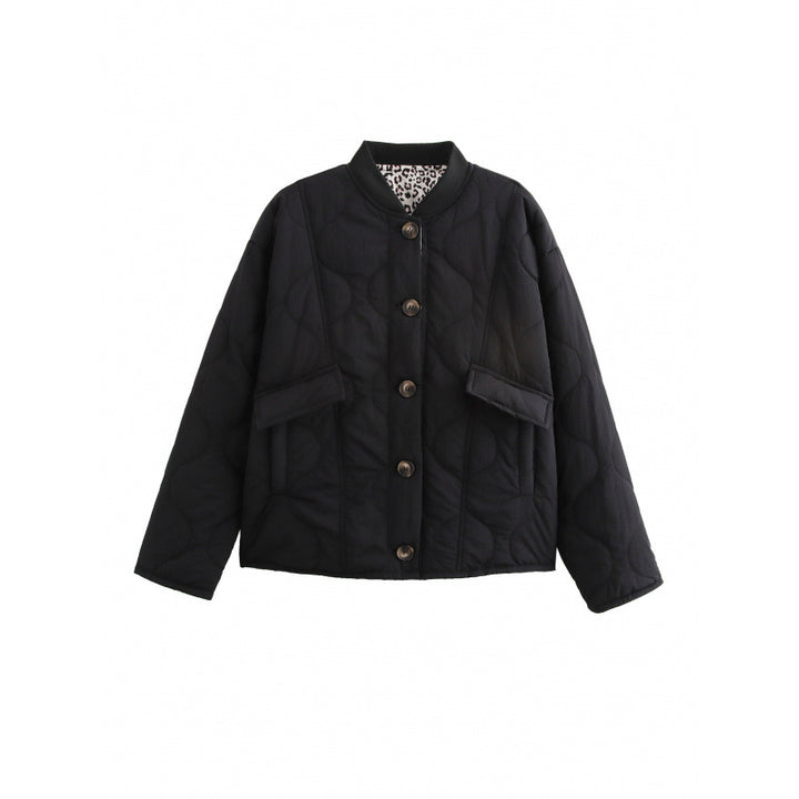 Ladies oversized quilted jacket with practical pockets and chic sporty design