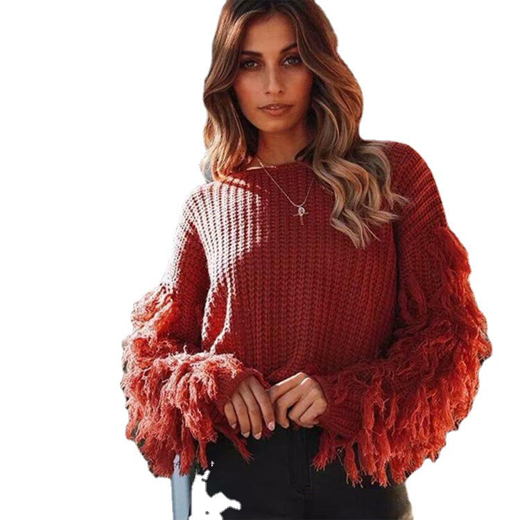 Comfortable knitted sweater for women with casual fringe sleeves Lune London