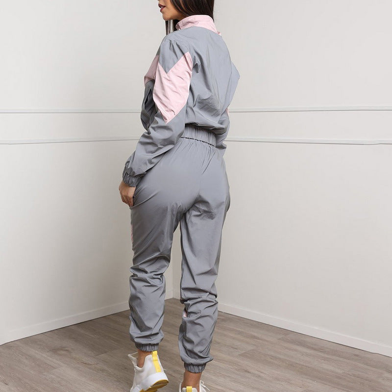 Ensemble de survêtement pour femmes avec un design à blocs de couleur tendance et une taille élastique Chic & Stil
