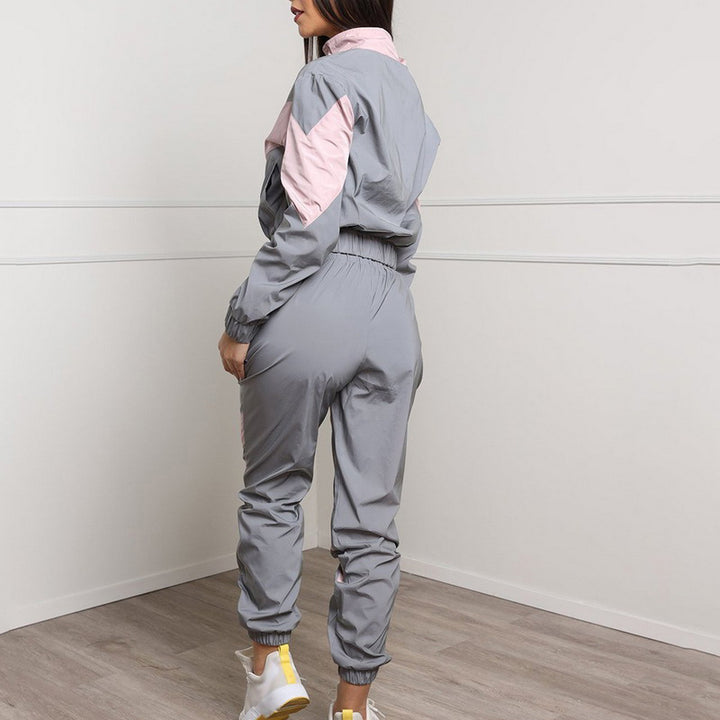 Ensemble de survêtement pour femmes avec un design à blocs de couleur tendance et une taille élastique Chic & Stil
