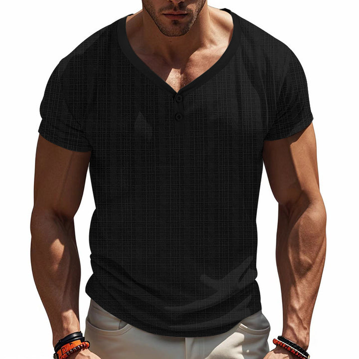 Men's short sleeve Henley t-shirt with geometric structure design and trendy V-neck Lune London