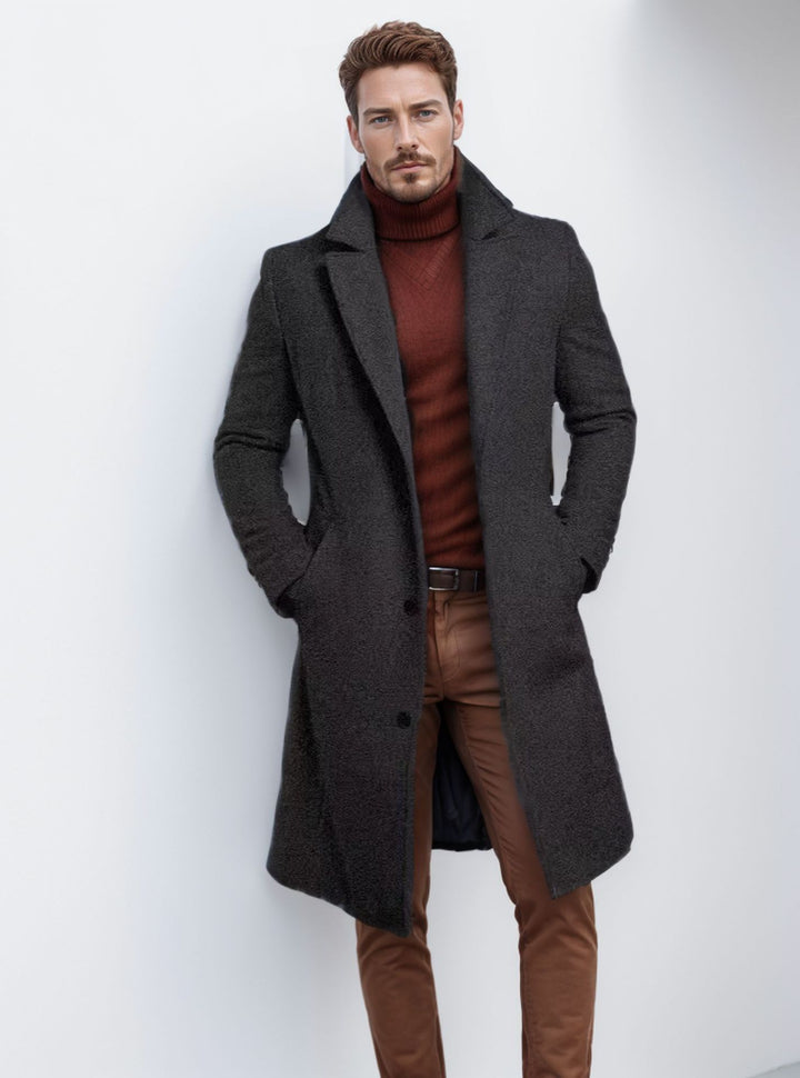 Elegant wool coat for men with classic lapels and practical pockets Lune London
