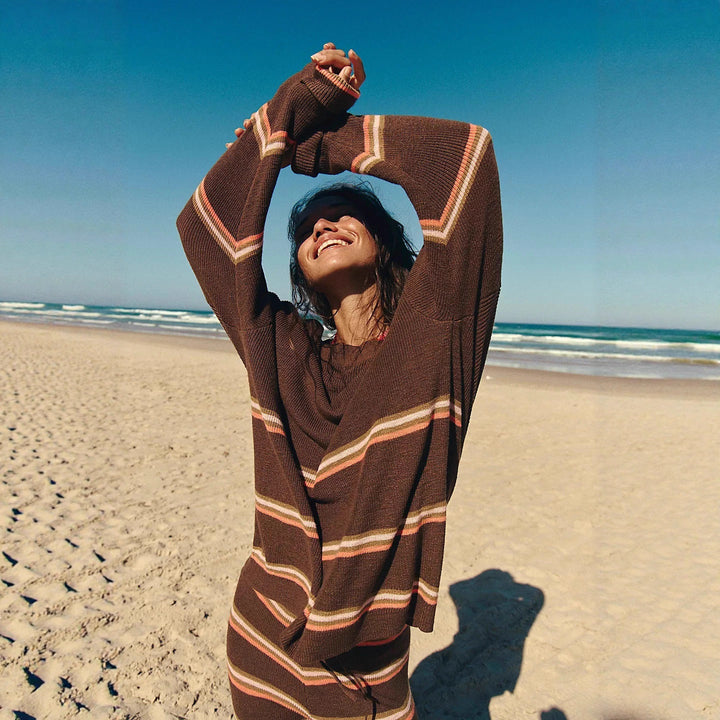 Casual sweater for women with striped design and loose fit Lune London