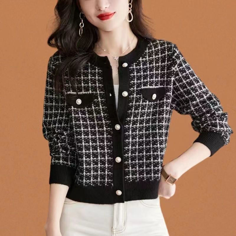 Cardigan classique pour femmes avec motif à carreaux tendance Chic & Stil
