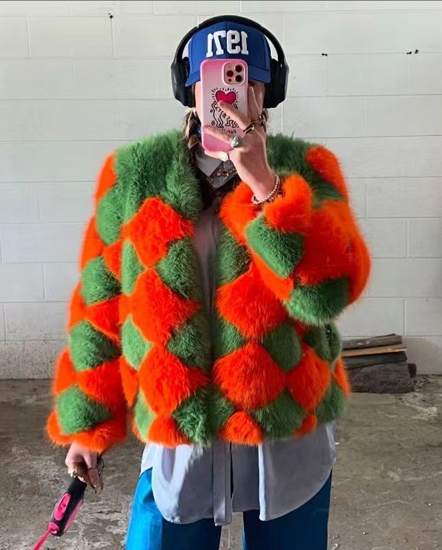 Women's striking faux fur coat with an innovative checked pattern and a chic short cut.