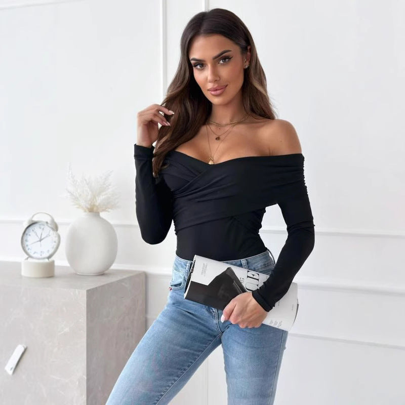 Ladies Elegant crossover top with off-the-shoulder design and long sleeves Lune London