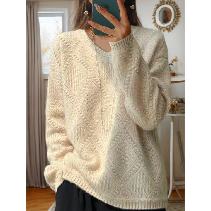 Knit sweater for women with a structured treatment and a soft texture Lune London