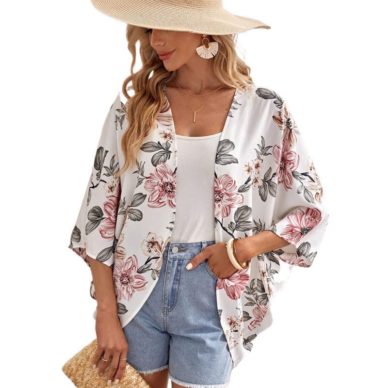 Women's kimono jacket with floral details and relaxed fit Lune London