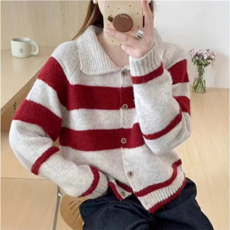 Cardigan confortable pour femmes avec col stylé et motif rayé Chic & Stil