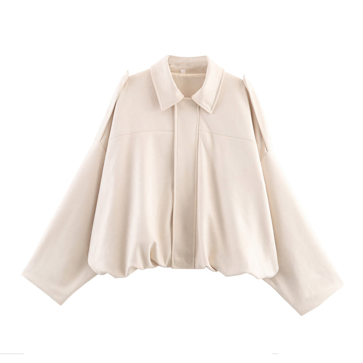 Oversized elegant jacket for women with refined details and a chic collar