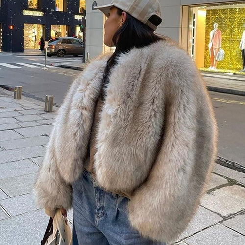Ladies Chic and Cozy Faux Fur Jacket Lune London