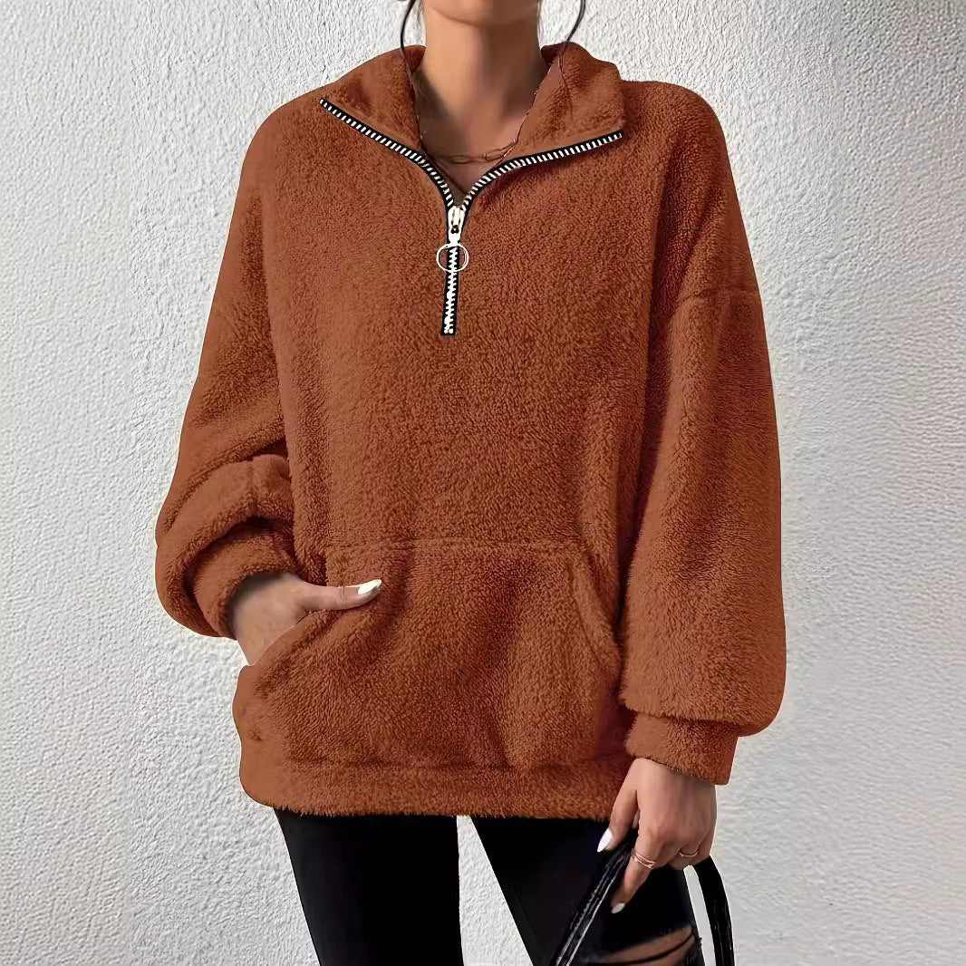 Cozy fleece sweater for women with half-zip and side pockets Lune London