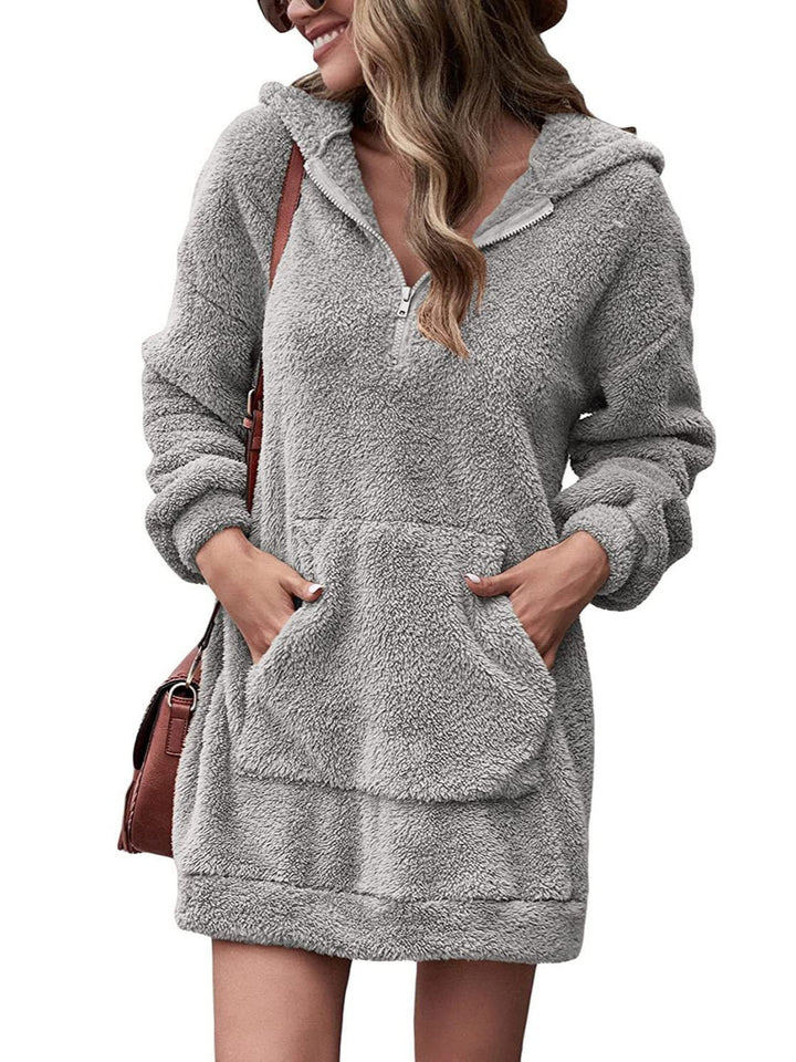 Cozy hoodie dress for women with practical pockets and mid-high zipper Lune London