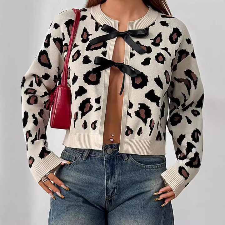 Women Trendy Cardigan with Playful Knots Lune London
