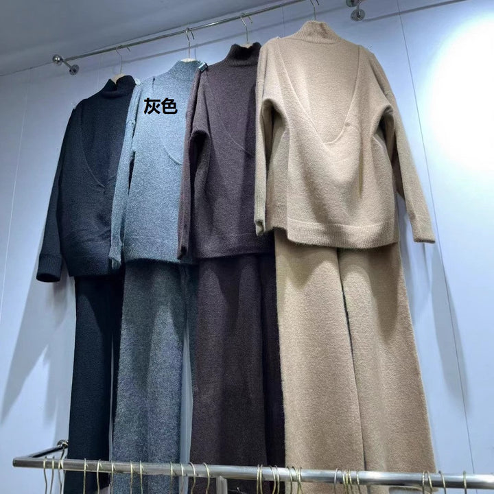 Pull en tricot taille haute pour femmes avec col montant à la mode et matériau doux Chic & Stil