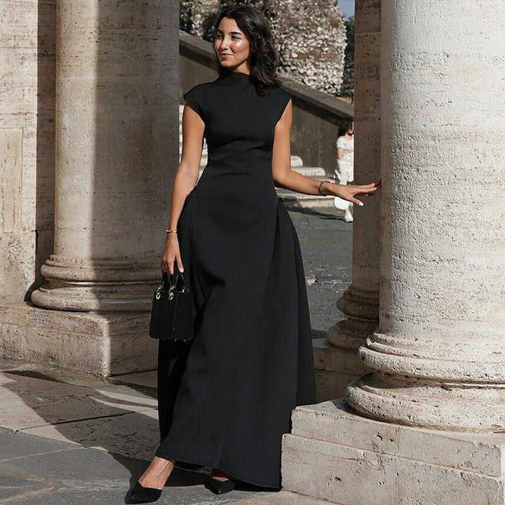 Women's High-Quality Maxi Dress with Elegant Stand Collar and Side Slit Lune London