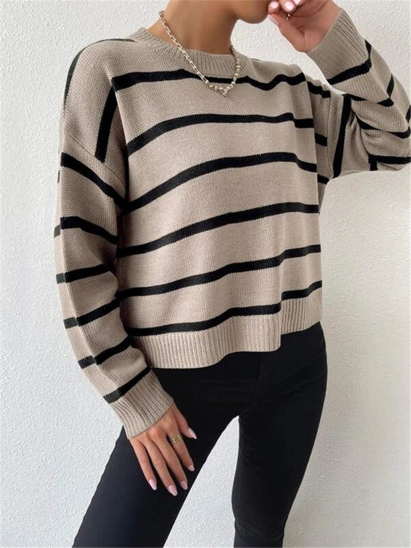 Casual knitted sweater for women with captivating striped patterns Lune London