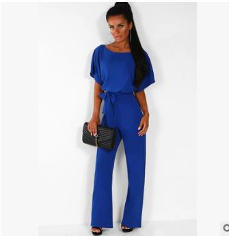 Elegant set for women consisting of a flowing blouse and flared pants Lune London