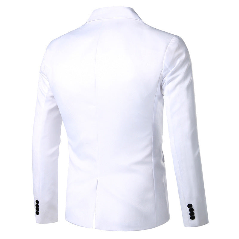 Veste de smoking pour hommes avec un revers moderne et une finition de haute qualité Lune London