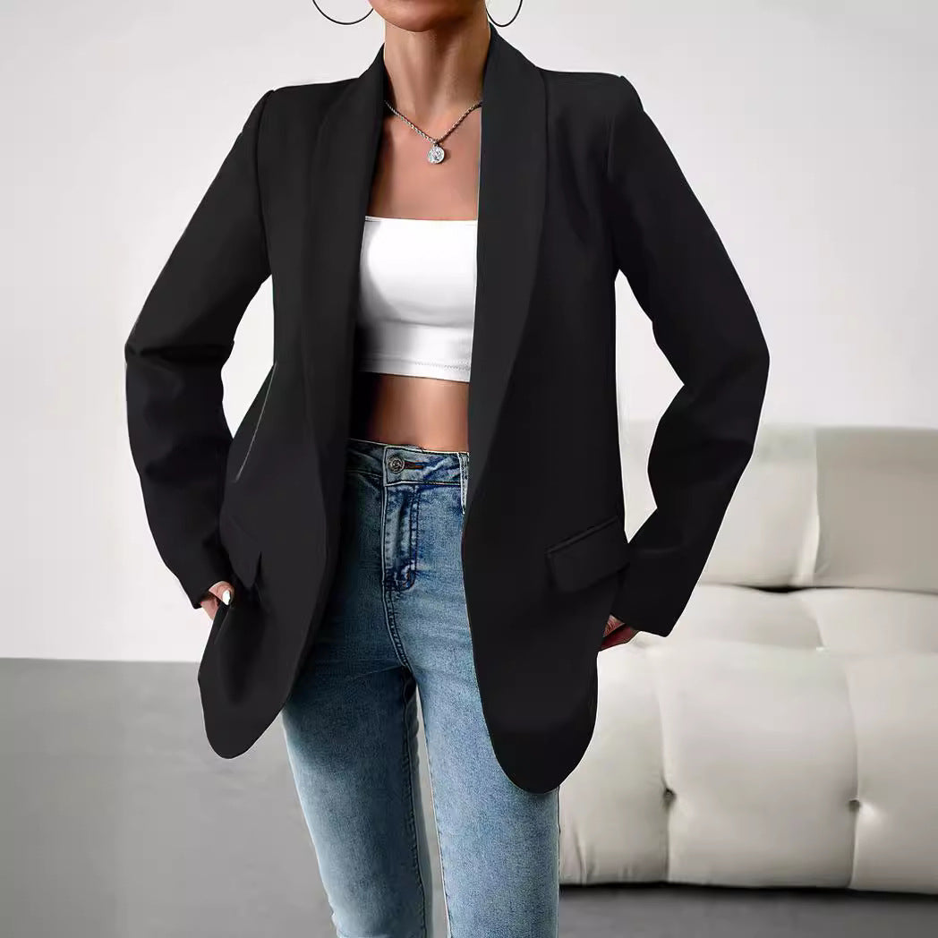 Women Elegant Blazer with Modern Design Elements Lune London