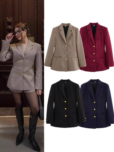 Plaid blazer for women with gold buttons and practical pockets Lune London