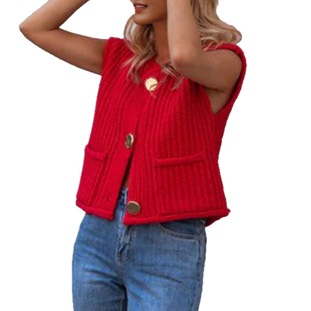 Knitted vest for women with decorative buttons and practical pockets Lune London