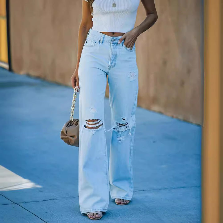 Wide jeans for ladies with a destroyed look, high waist and relaxed cut Lune London
