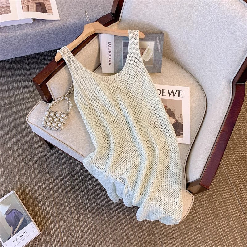 Ladies lightweight knit jumpsuit with a fine mesh pattern Lune London