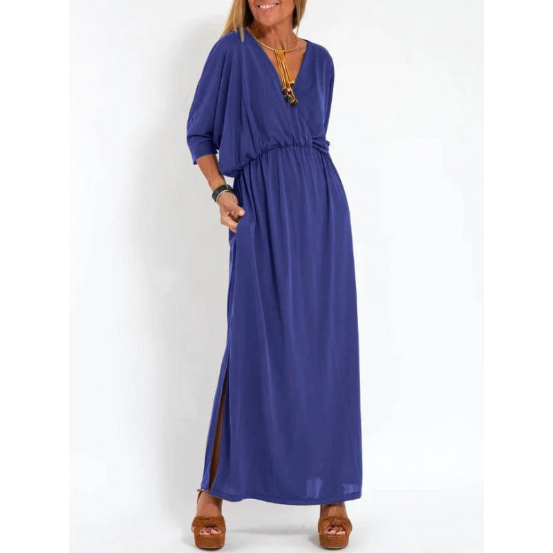 Casual maxi dress for women with V-neck and side slits Lune London