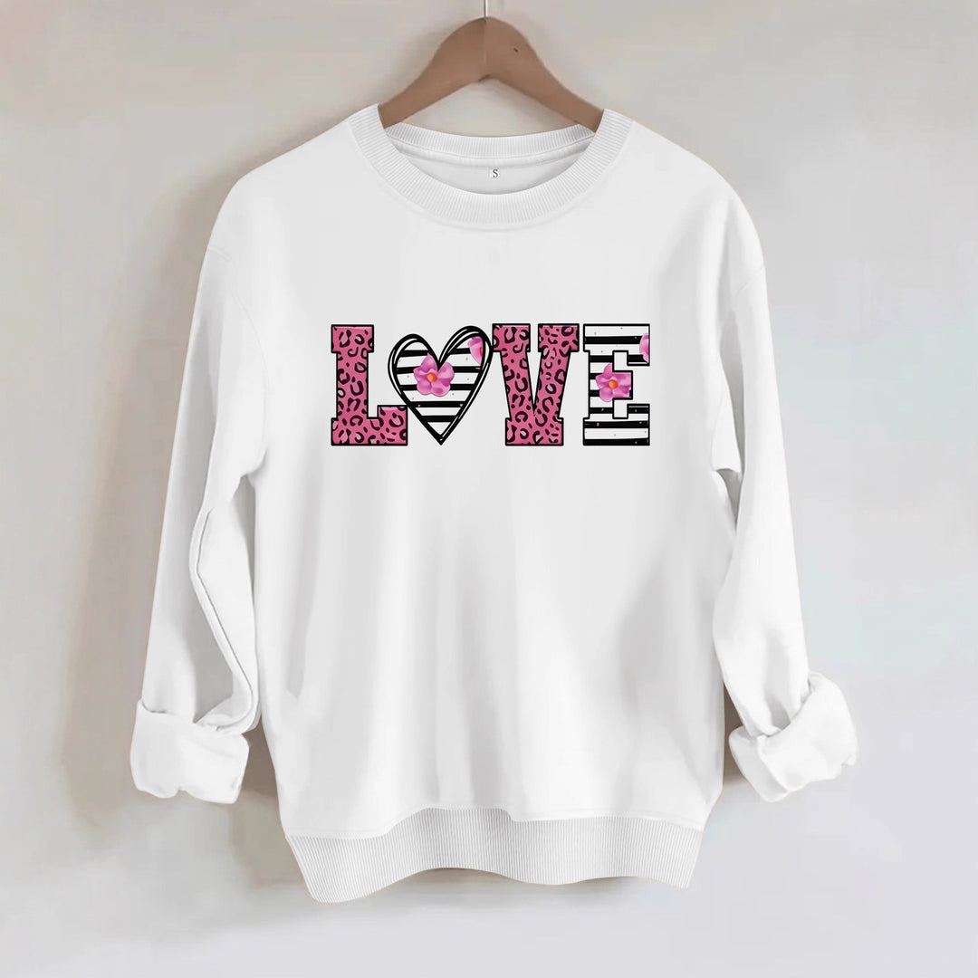 Sweatshirt femme avec design moderne de cœur léopard et coupe confortable Chic & Stil