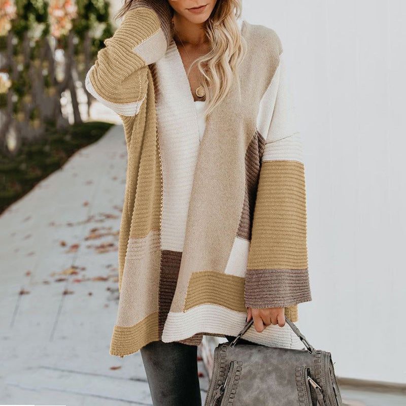 Fashionable women's cardigan with soft knit and spacious sleeves Lune London