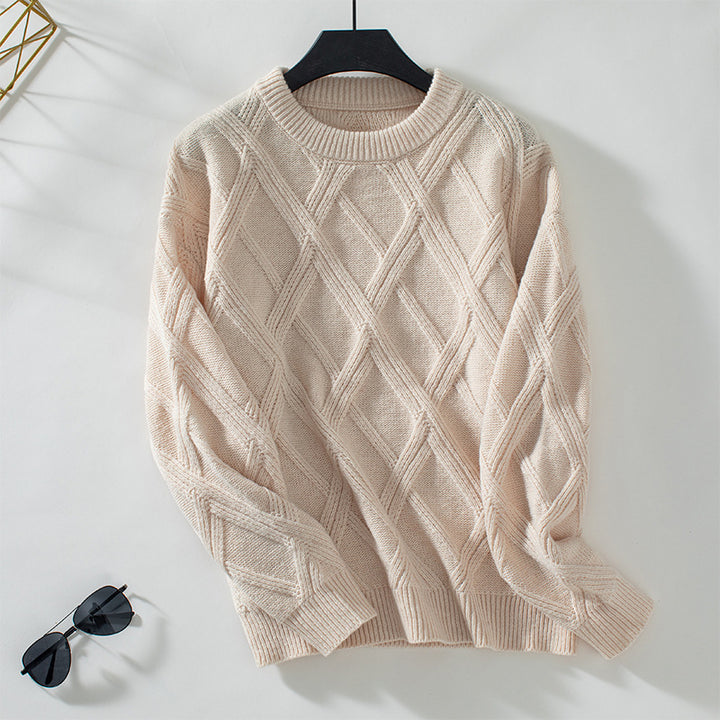 Knitted sweater for women with a modern diamond pattern and high-quality material Lune London