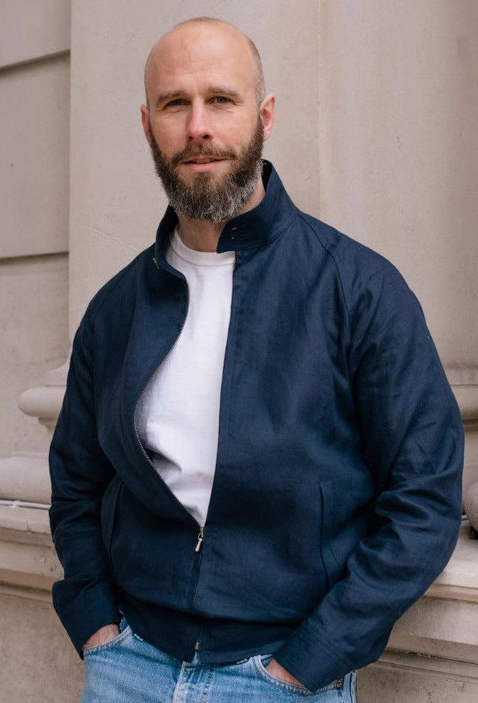 Lightweight quilted jacket for men with high collar and practical pockets Lune London