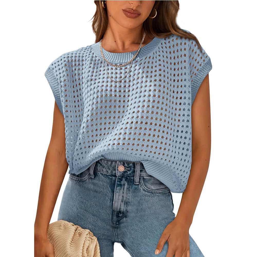 Women's Casual Knit Top with Modern Lace Pattern Lune London