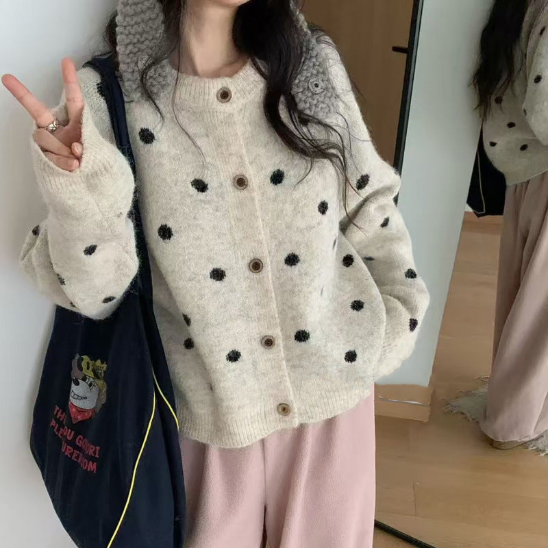 Pull en tricot confortable pour femmes avec motif à pois Chic & Stil
