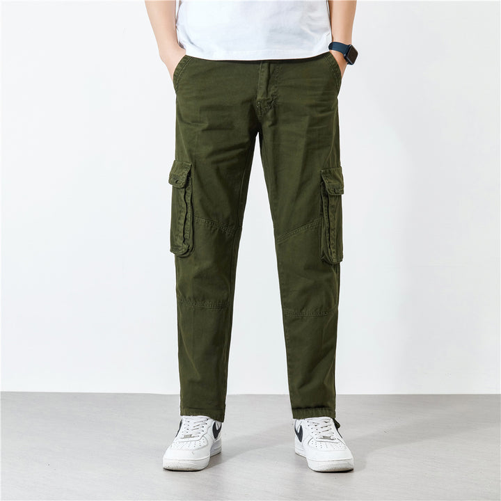 Men's cargo pants with practical pockets and modern fit Lune London