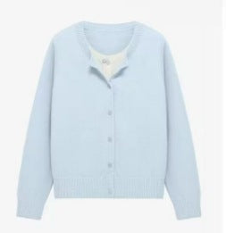 Knit jacket for women with a fine ribbed pattern and an elegant button closure Lune London