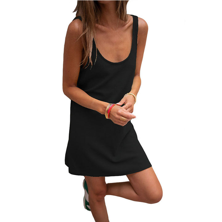Casual summer dress for women with plunging neckline and light fabric Lune London