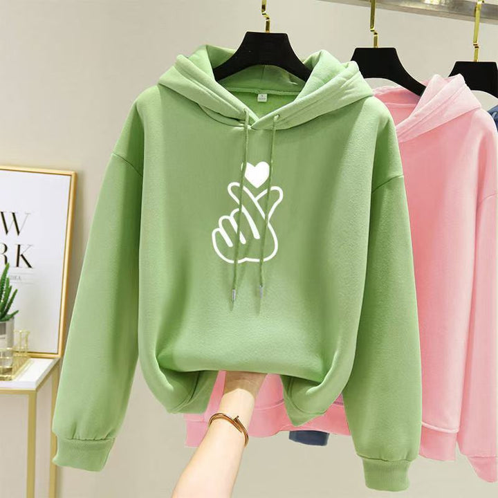Women's hoodie with artistic heart design Chic & Stil