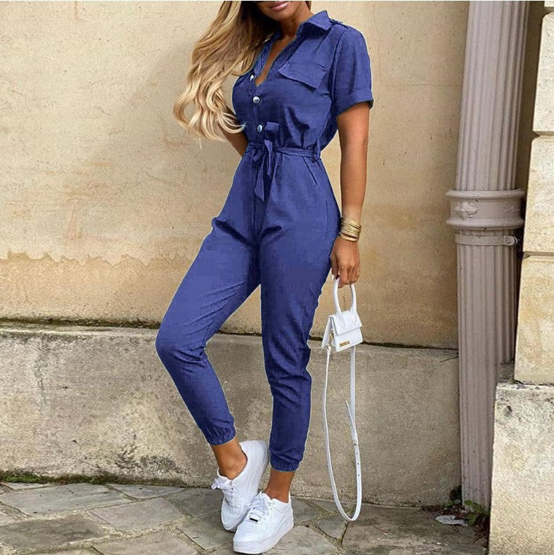 Ladies trendy jumpsuit with fitted cut and practical pockets Lune London