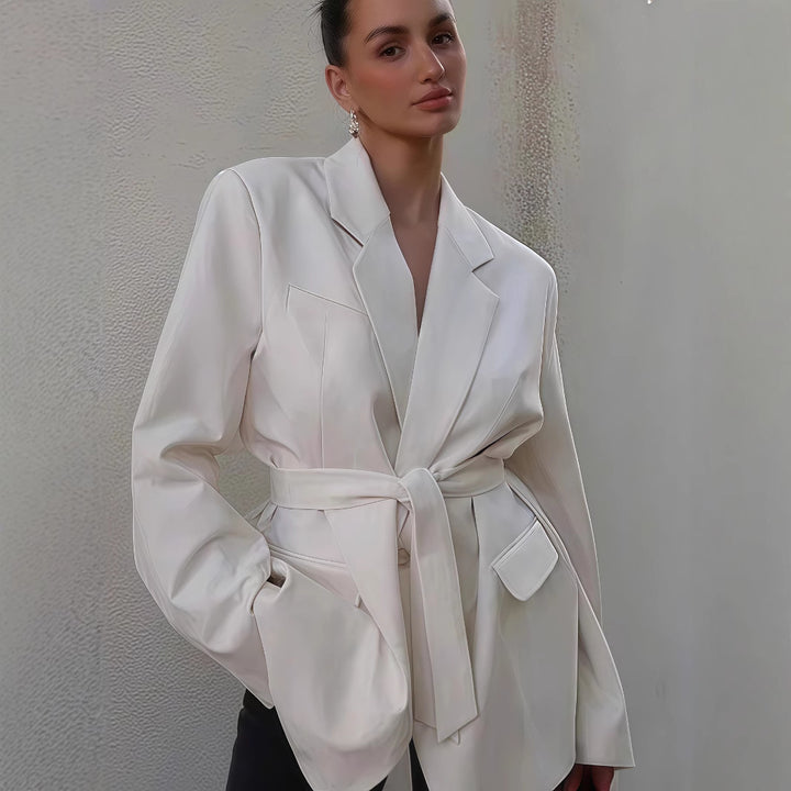 Women’s oversized fashion blazer with belt Lune London