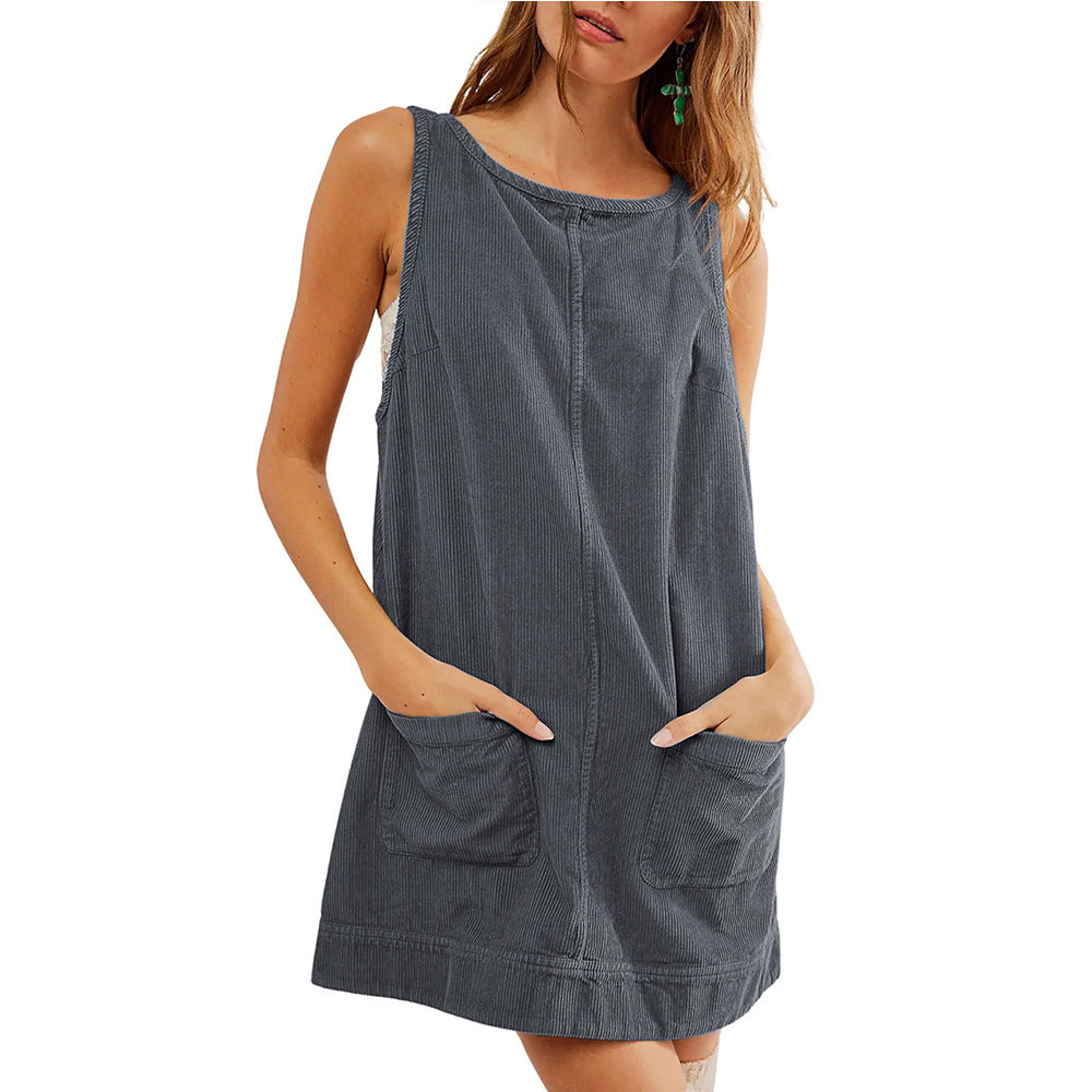 Women's Casual Dungaree Dress with Practical Pockets and Wide Straps Lune London