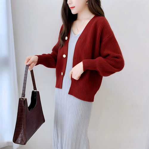 Women casual cardigan with V-neck and large buttons Lune London