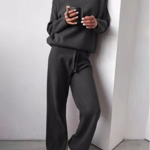 Women's Cozy Knit Loungewear Set with Wide Pants and Elegant Round Neck Lune London